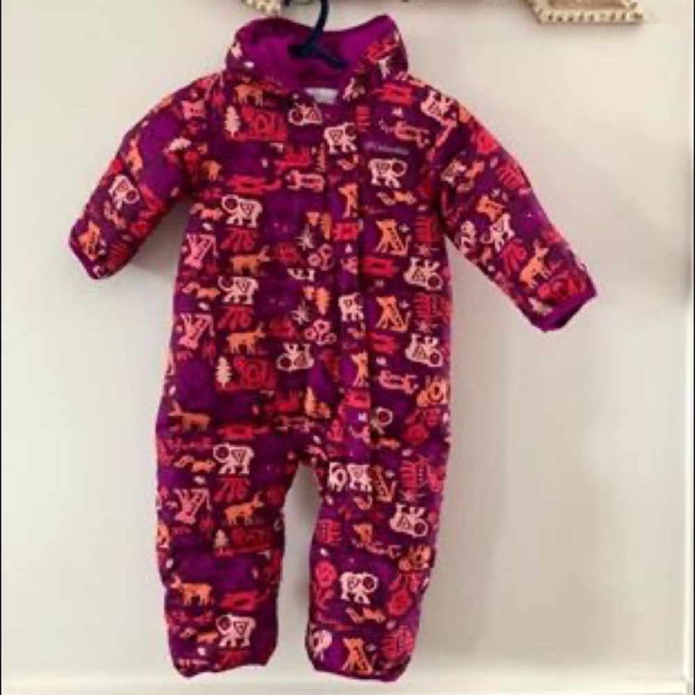Columbia snowsuit size 12-18